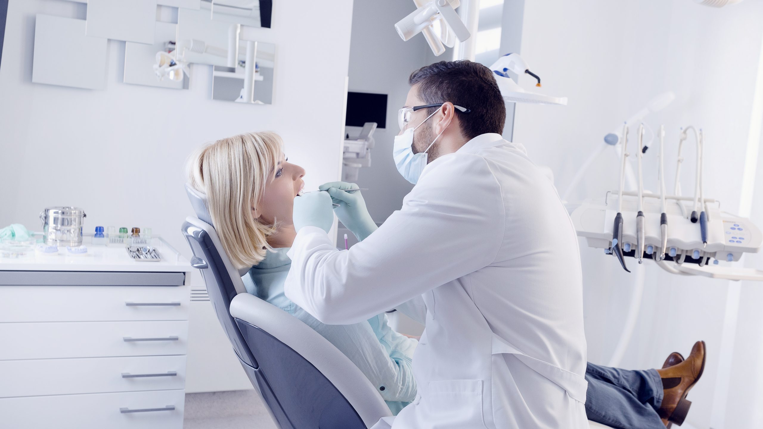 Dentist in Fort Mccoy, FL
